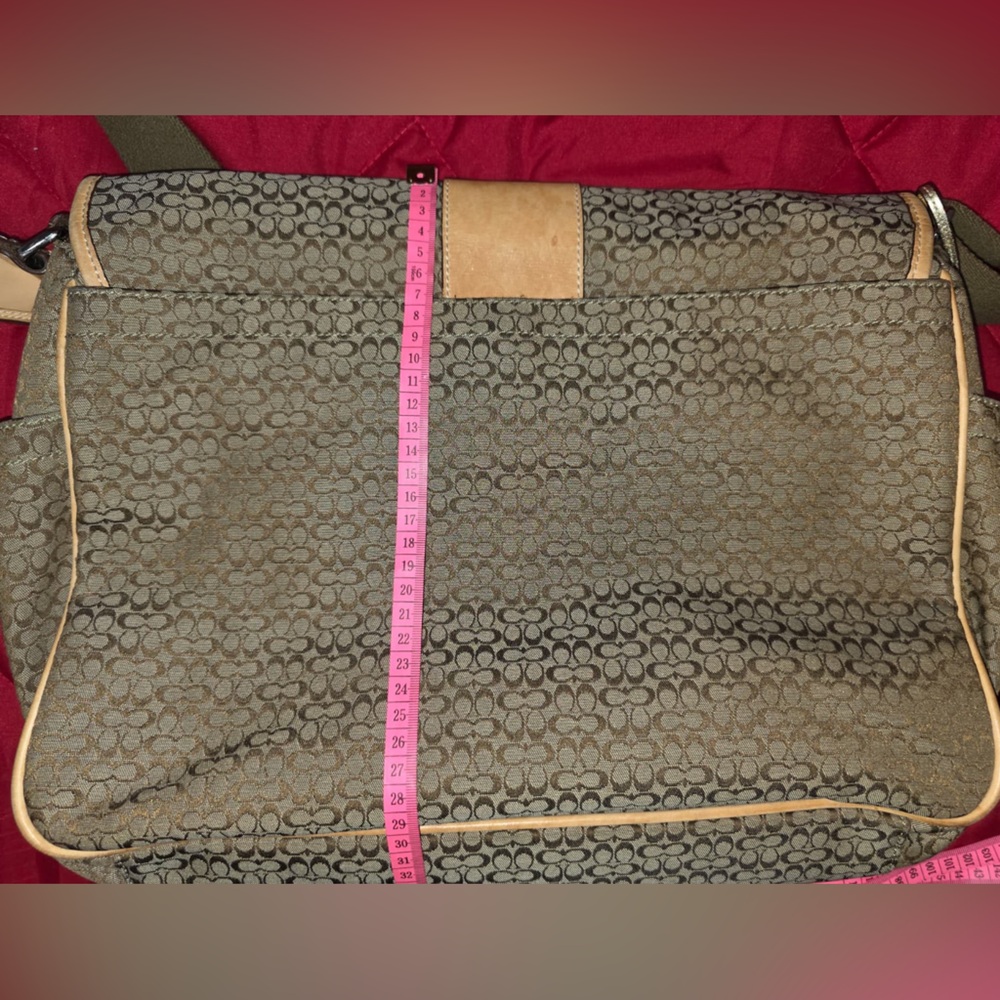 Coach Men's Olive and Tan Signature Messenger Bag - Picture 6 of 16